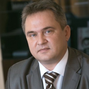 «Вину не признаёт»: следователи Красноярска поделились деталями уголовного дела о взятке главы Пенсионного фонда края