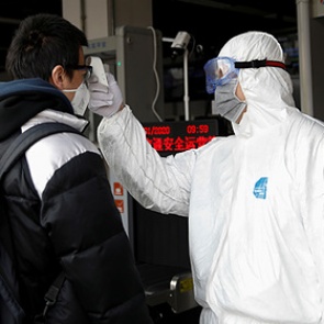 Россиянам рассказали о существовании десятков лекарств от коронавируса