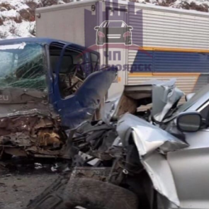 «Шел напрямую»: водитель BMW погиб в жуткой аварии с грузовиком