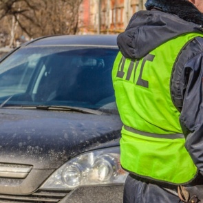 Автомобилисты должны казне 10 млрд рублей: распространение камер привело к шквальному росту штрафов