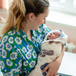 Считаем маткапитал по-новому: Госдума определилась, как будут платить деньги за первенца