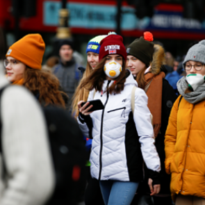 В Британии захотели вывести на улицы войска для борьбы с коронавирусом