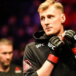 Боец UFC Волков анонсировал «большой бой»