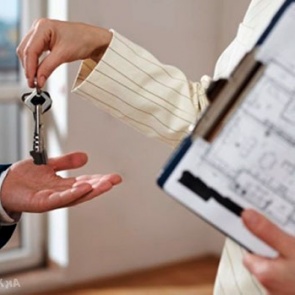 На красноярку завели 10 уголовных дел за крупное мошенничество в продаже жилья. Полиция ищет ещё пострадавших