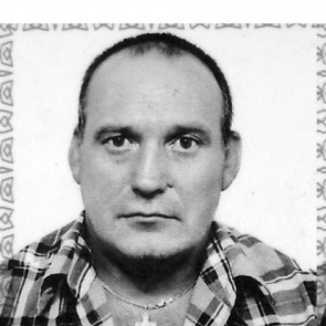 В Красноярском крае 9 лет назад таинственно пропал из поезда работник железной дороги. Полиция просит помощи