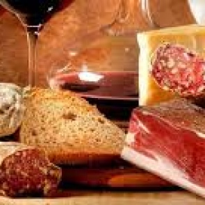 В Красноярске обнаружили мясные деликатесы с возбудителем менингита