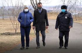 Жителей Красноярска из-за коронавируса планируют ловить даже при выходе во двор