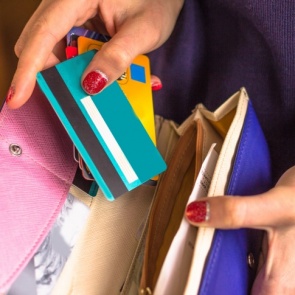 Банковские мошенники придумали новые схемы развода из-за коронавируса