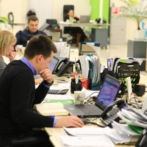 Есть только день: работодателей обязали сообщить количество сотрудников для оформления электронных пропусков