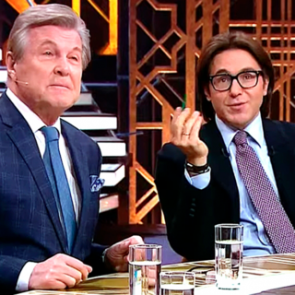 Лещенко обвинил Малахова в принуждении к нарушению самоизоляции