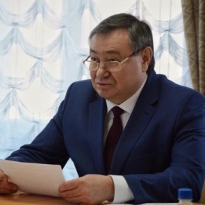 Глава Ачинска Илай Ахметов предложил включить лимоны и имбирь в ежедневный продуктовый мониторинг цен при УФАС