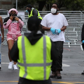 В США за сутки умерло рекордное число людей от коронавируса