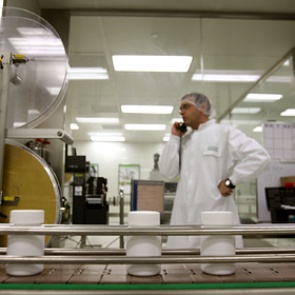 Из-за нерадивого жителя Хакасии с COVID-19 на обсервацию закрыли отделение еще одной больницы