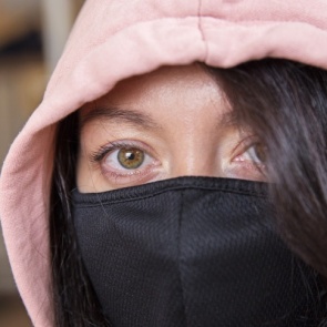 Юрист рассказал о масочном режиме в Красноярске и штрафах за его нарушение