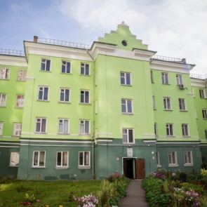 Из общежития СФУ увезли студента на скорой. Он контактировал с зараженным