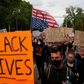 Подтверждена причина смерти чернокожего мужчины в США