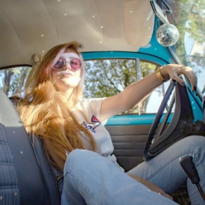 Надо ли менять доверенность на управление автомобилем при смене фамилии?