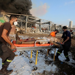 Число жертв взрыва в Бейруте достигло 78