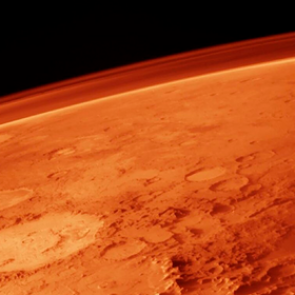 На Марсе нашли озера с жидкой водой