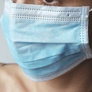 Обнаружена уязвимость медицинских масок
