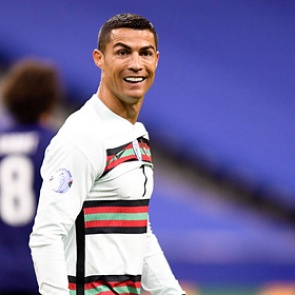 Роналду заразился коронавирусом