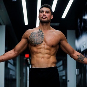 Боец MMA нокаутировал соперника и выиграл контракт с UFC