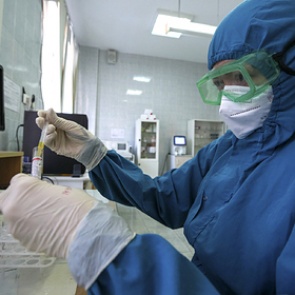 Вирусолог назвал самое необычное свойство коронавируса