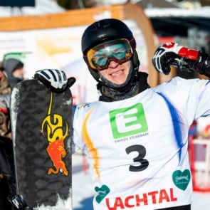 Сноубордист Дмитрий Логинов взял два золота на первенстве мира в Австрии