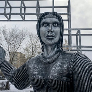 Решена судьба скандального памятника «Аленке»