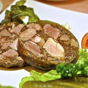 Диетолог перечислила запрещенные к употреблению после Нового года блюда