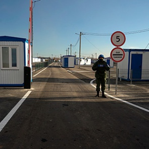 Украина предложила России уйти из Донбасса по «золотому мосту»