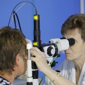 Офтальмолог предупредила о последствиях коронавируса для глаз