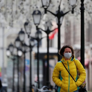 Инфекционист предсказал распространение британского штамма коронавируса в России