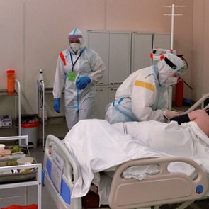 Иммунолог оценил вероятность сочетания COVID-19 и гриппа