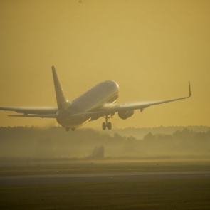 Латвия возобновит авиасообщение с Россией