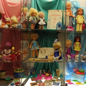 Ачинцев приглашают на выставку уникальных кукол со всей России