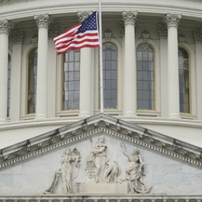 ️США вышлют российских дипломатов и введут новые санкции 1