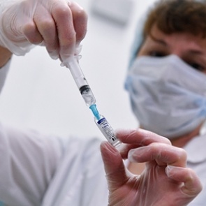 Российские ученые создадут первую в мире съедобную вакцину от коронавируса