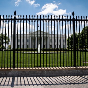 США приготовились вводить санкции против России