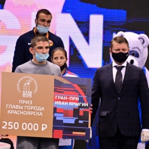Красноярские борцы завоевали 10 медалей на турнире серии Гран-при «Иван Ярыгин»