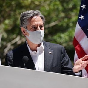 США захотели продолжить общение с Россией