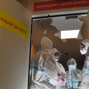 В Роспотребнадзоре рассказали о редком симптоме у переболевших коронавирусом