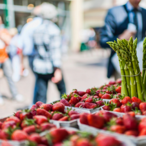 Территория «зелёного базара» в 7 м-оне в Ачинске временно закрывается для благоустройства