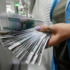 Каждому четвертому россиянину повысили зарплату
