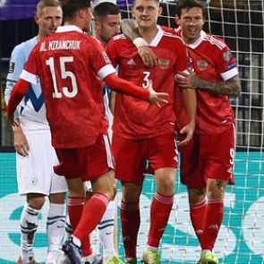 Сборная России забила два гола за четыре минуты в матче против Словении