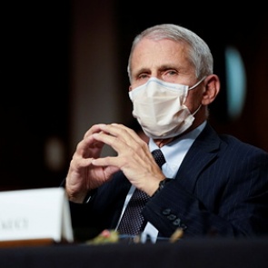 Главный инфекционист США предрек ухудшение ситуации с COVID-19 в ближайшее время