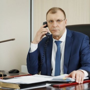 Александр Токарев проведёт прямую телефонную линию