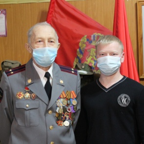 В День Героев Отечества ветераны МВД провели урок мужества для ачинских студентов