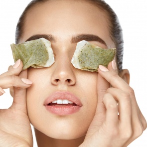 Диетолог раскрыла способ справиться с отеками