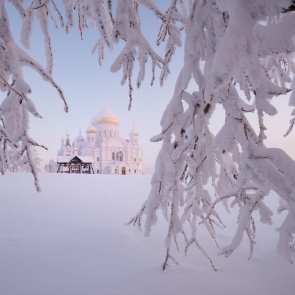 Россиян предупредили о крещенских морозах и карусели циклонов